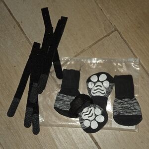 Black and Gray Kids Paw Socks